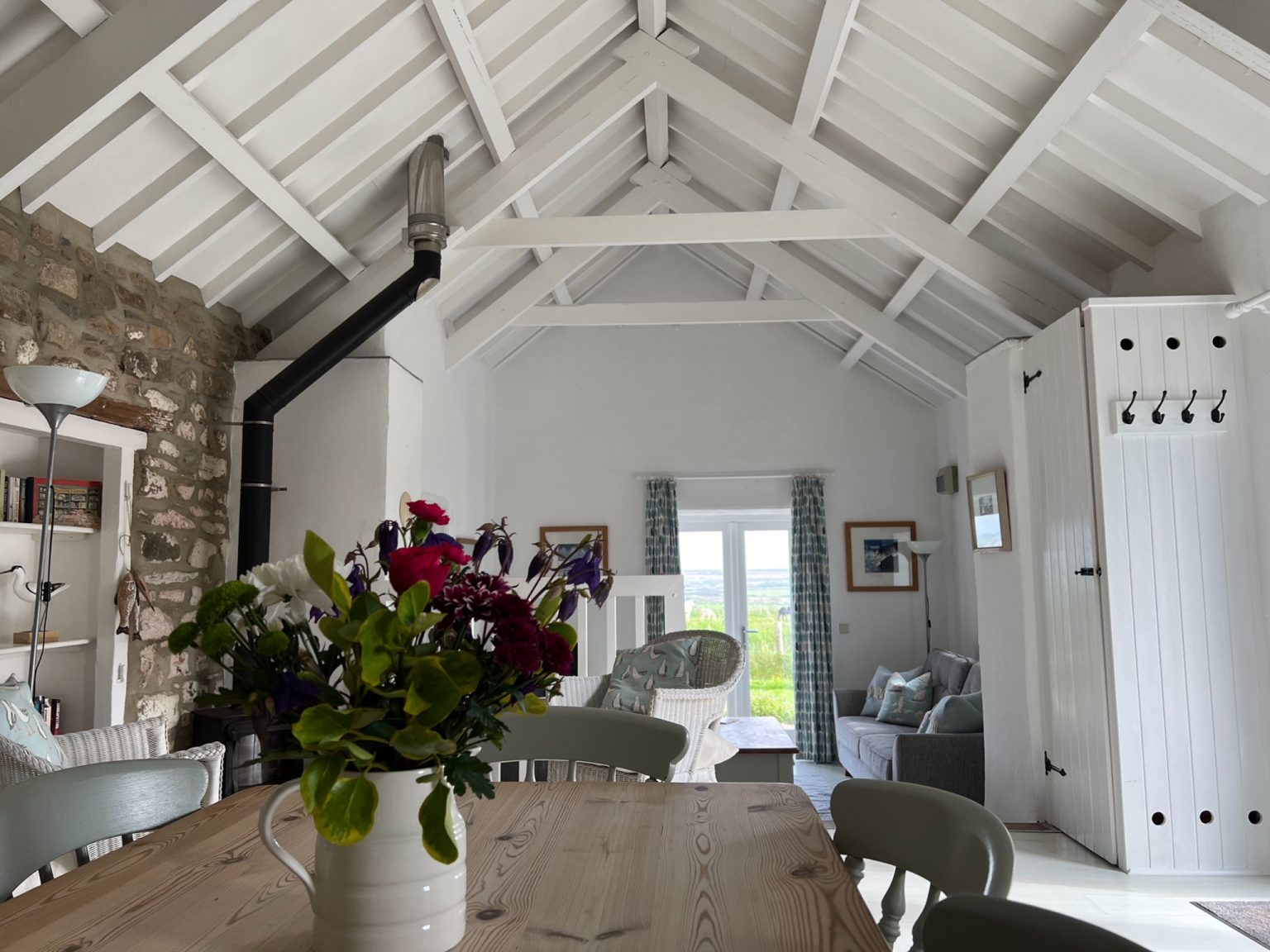 Ty Draw Dining Area